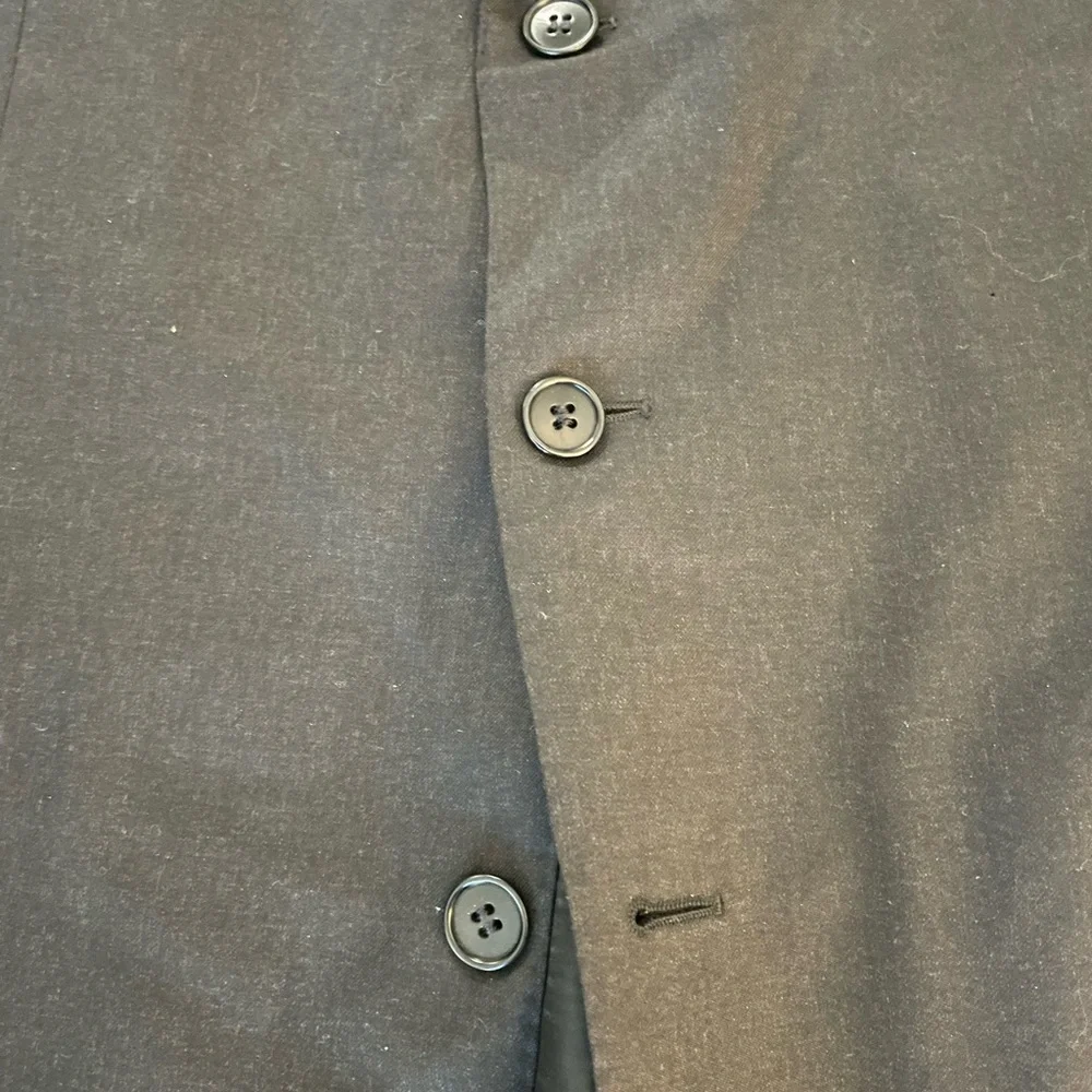 Faconnable made In Italy Vintage 3-Button Wool Suit Jacket in Charcoal Size 44 L